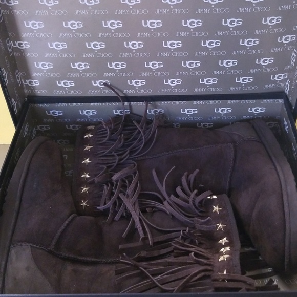 UGG - Picture 8 of 8